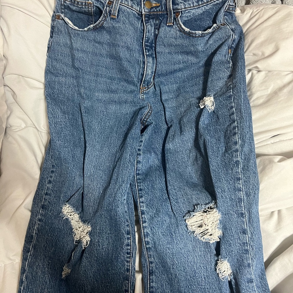 Universal Threads Straight Jeans Size 12/31R